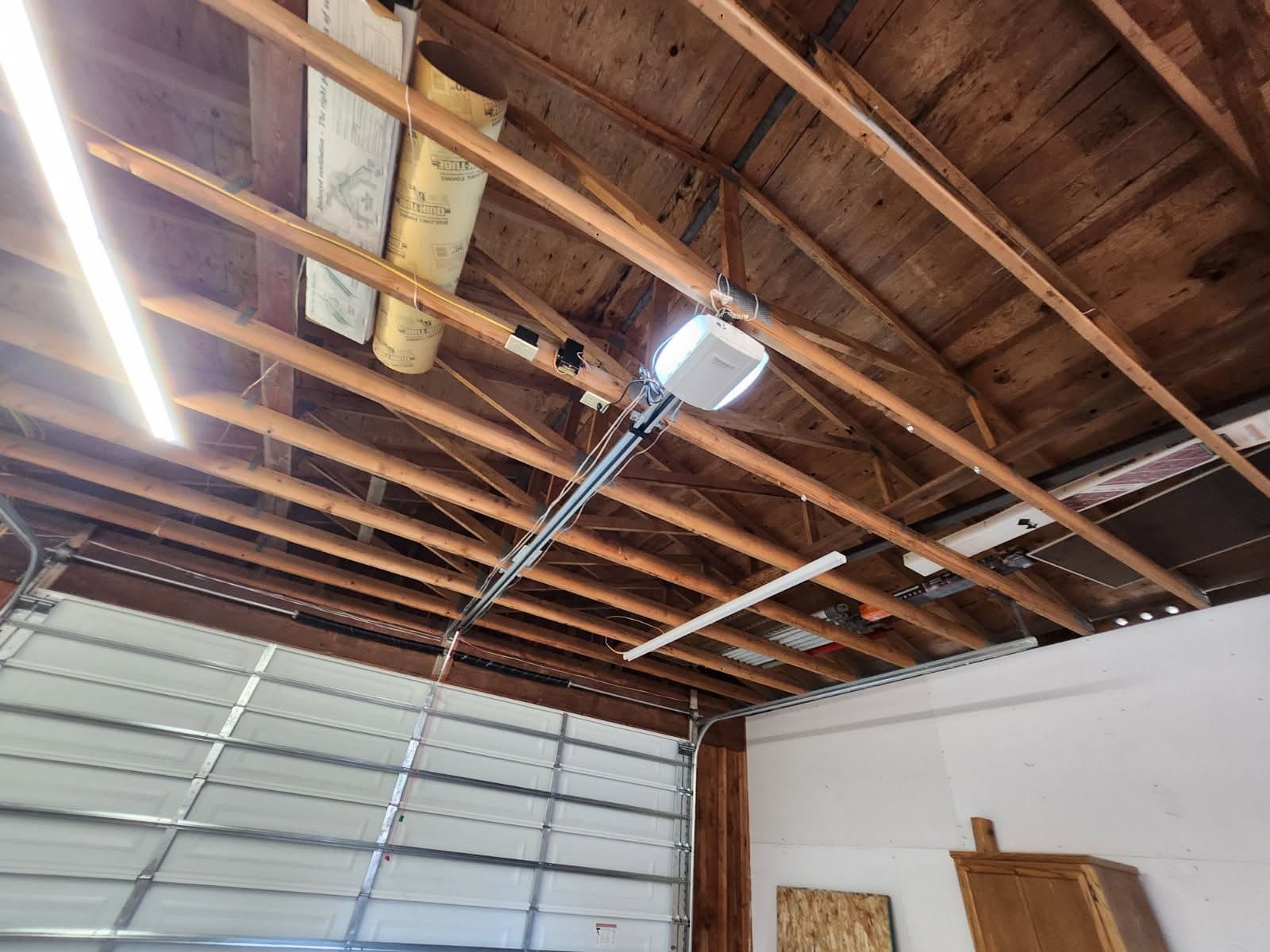 Sleek Garage Upgrade with Amarr Door and Marentec Opener