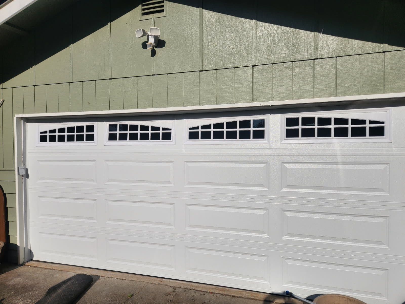 Project Stylish Amarr Garage Door Installation for Modern Homes image