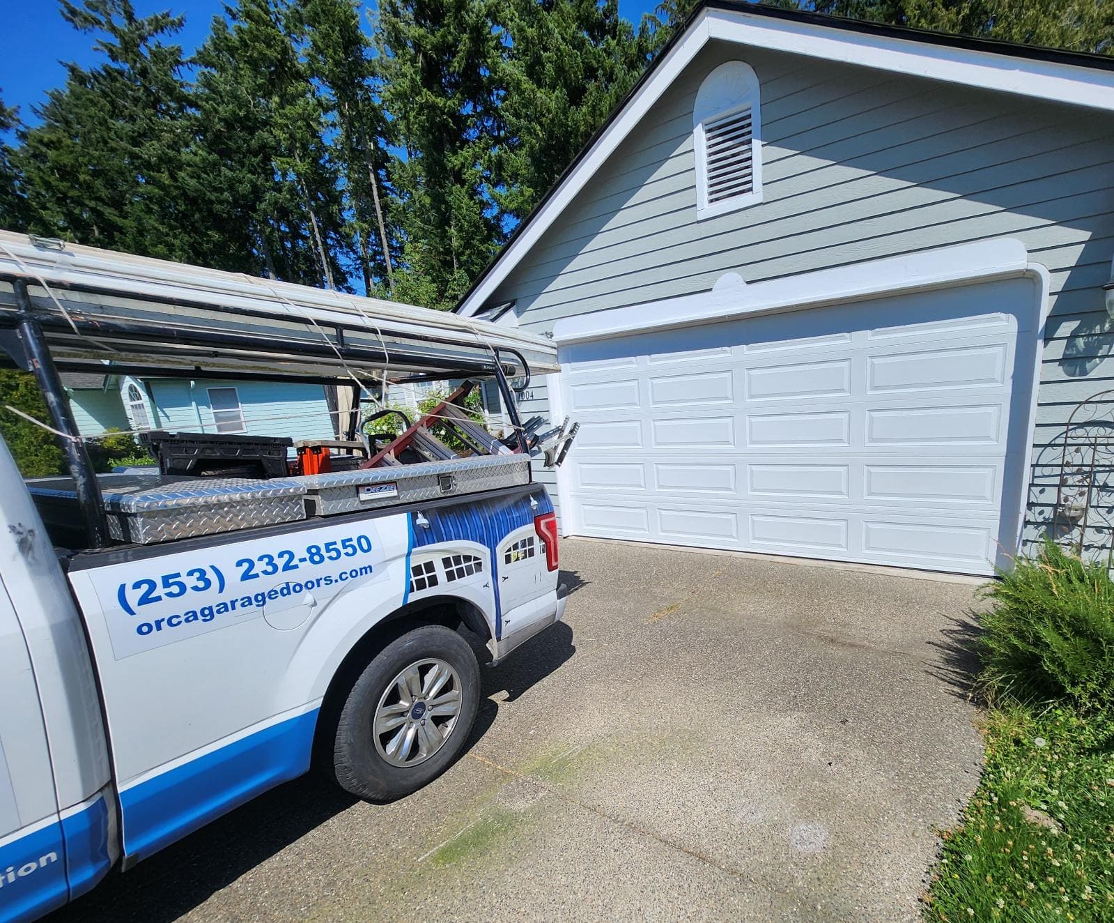 Gallery photos for Elevate Your Home with our Sleek Garage Door: Image #1