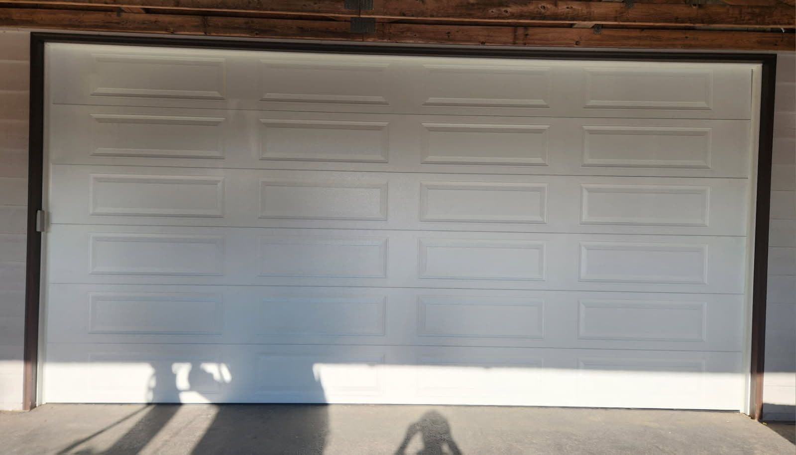 Gallery photos for Sleek Amarr Lincoln Garage Door Installation in Bremerton: Image #1