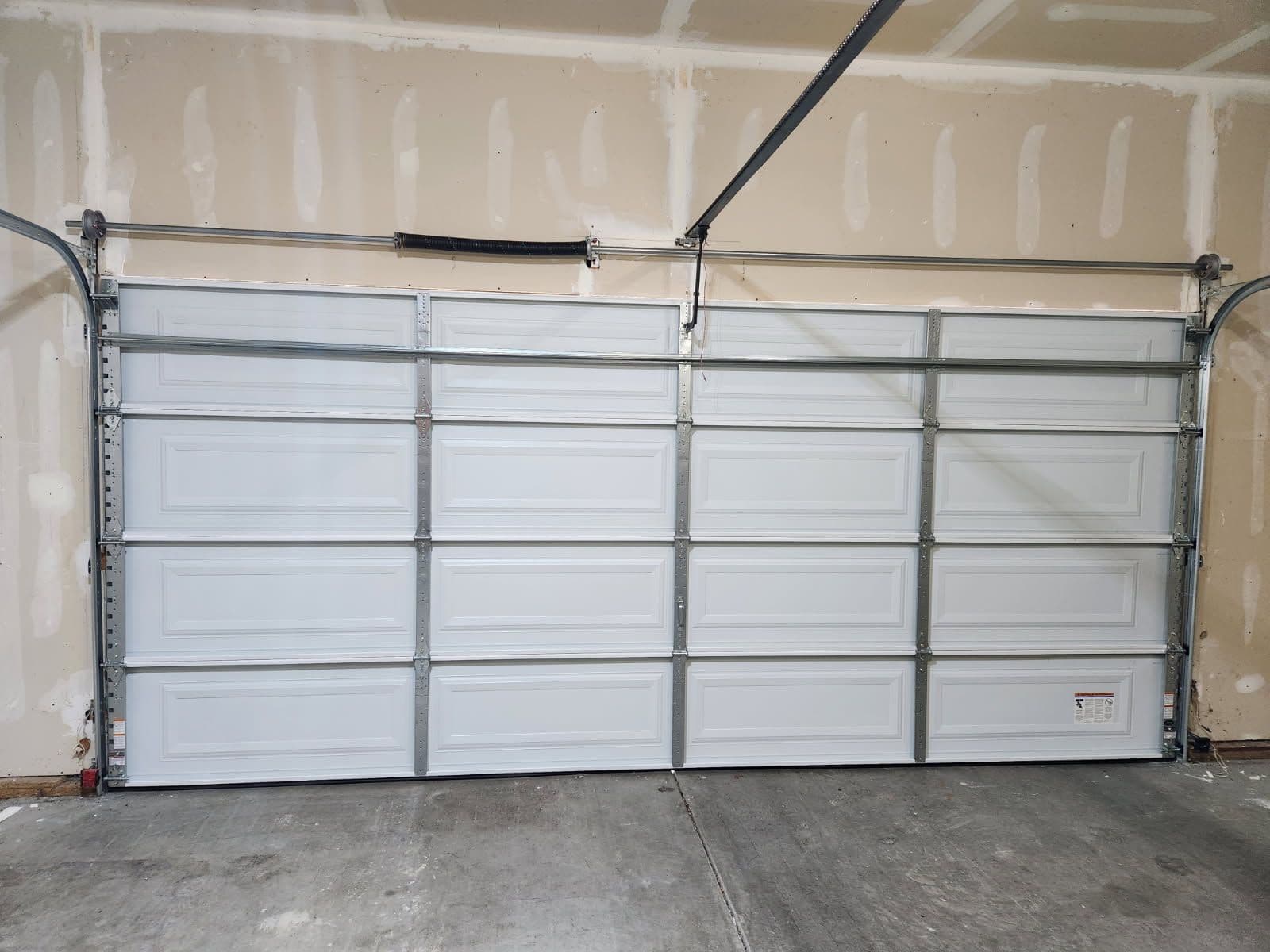 Gallery photos for Fresh Amarr Lincoln 1000 Garage Door in Bremerton: Image #1