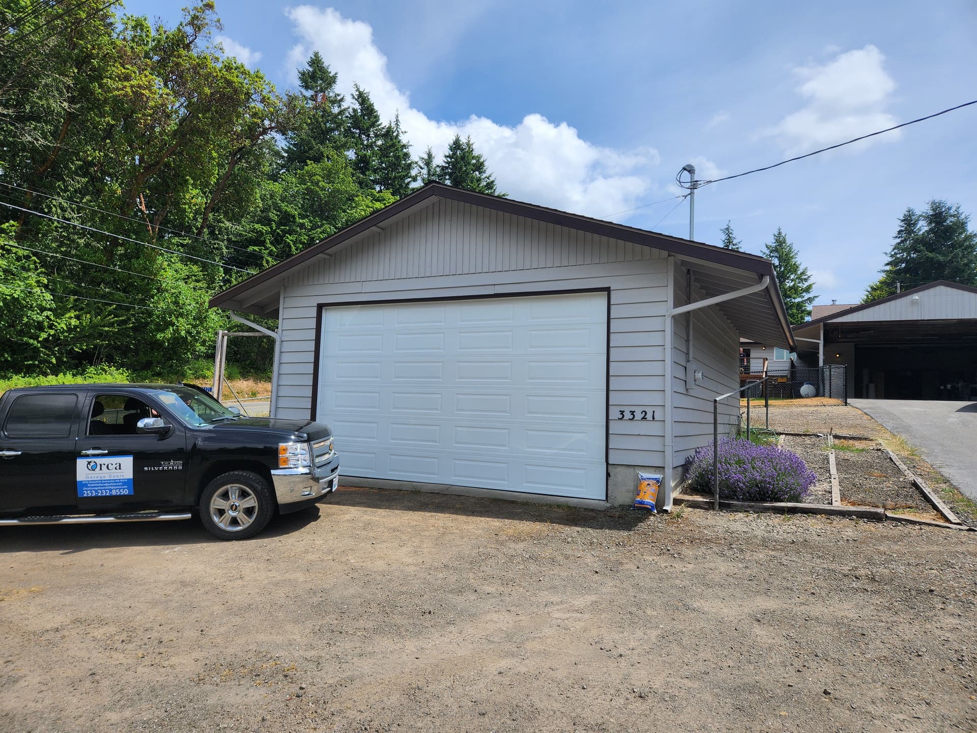 Sleek Garage Upgrade in Bremerton image