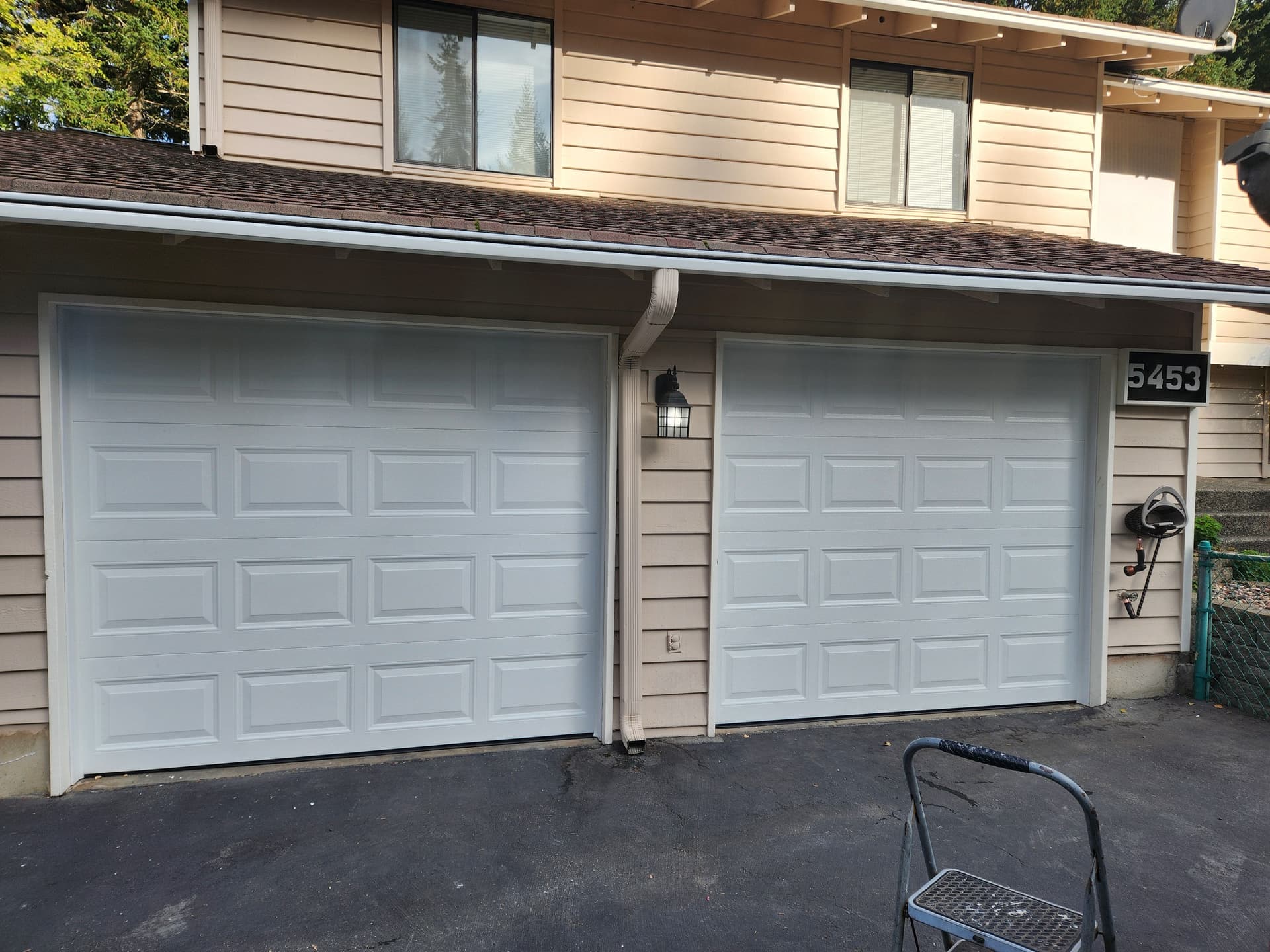 Seamless Garage Door Installation in Port Orchard image